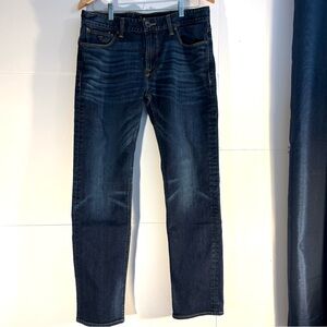 GUESS Dark Denim Men's Jeans, size 34 but fit smaller, like new condition